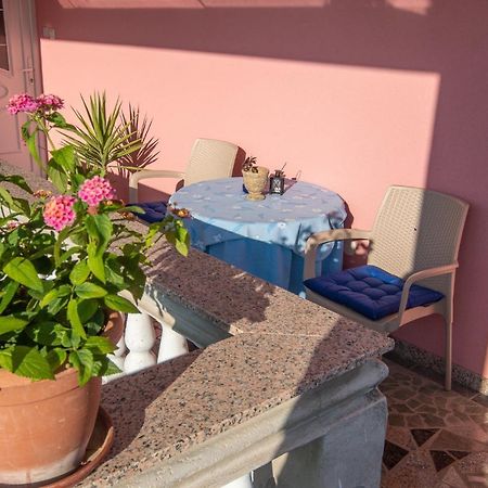 Apartman Boris Palit Esterno foto