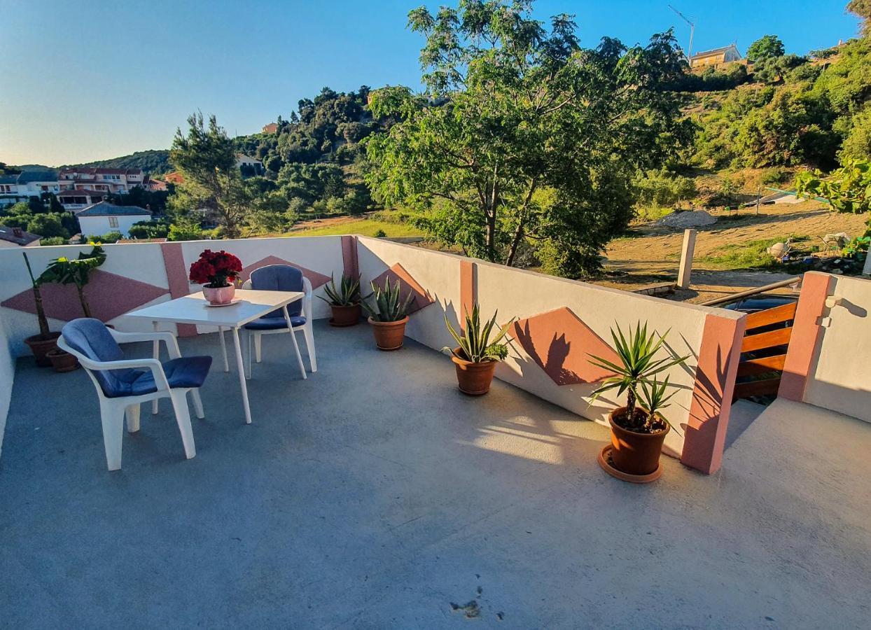 Apartman Boris Palit Esterno foto