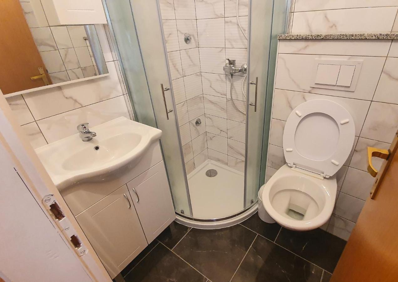 Apartman Boris Palit Esterno foto