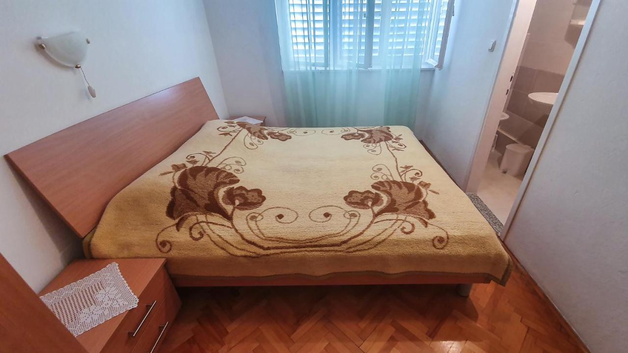 Apartman Boris Palit Esterno foto