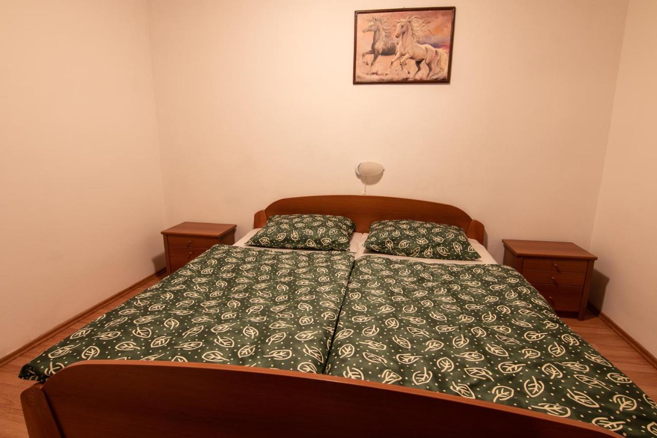 Apartman Boris Palit Esterno foto