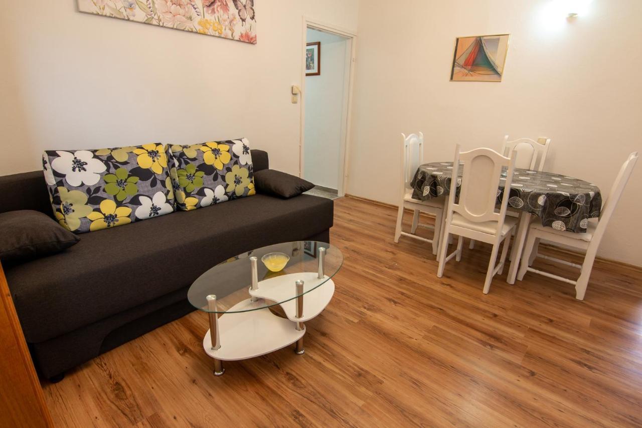 Apartman Boris Palit Esterno foto