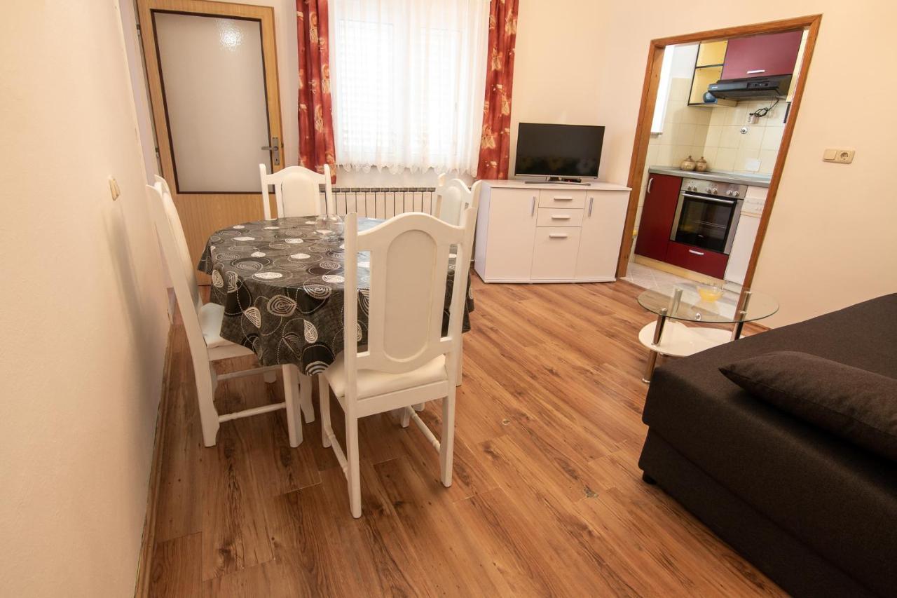 Apartman Boris Palit Esterno foto